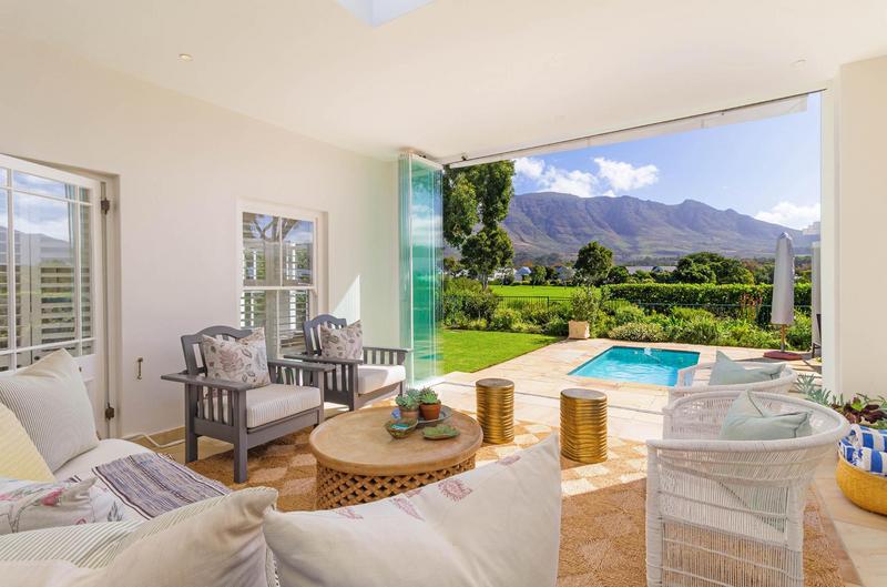 To Let 3 Bedroom Property for Rent in Steenberg Estate Western Cape